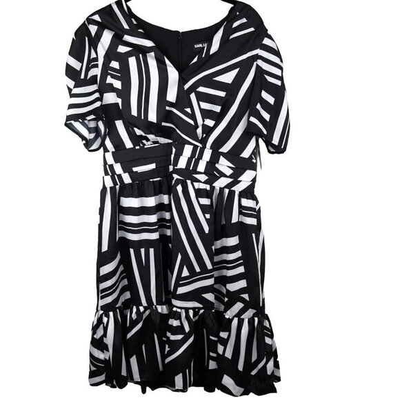 NWT Karl‎ Lagerfeld Short Sleeve Surplice Mini Dress Black & White Sz 10 - Picture 4 of 13